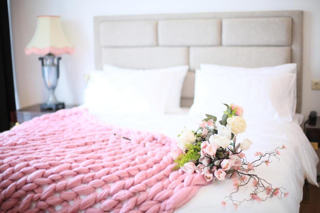 Otakhebi Hotel Sarpi Ngoại thất bức ảnh