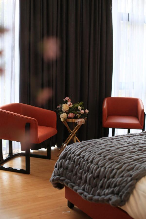 Otakhebi Hotel Sarpi Ngoại thất bức ảnh